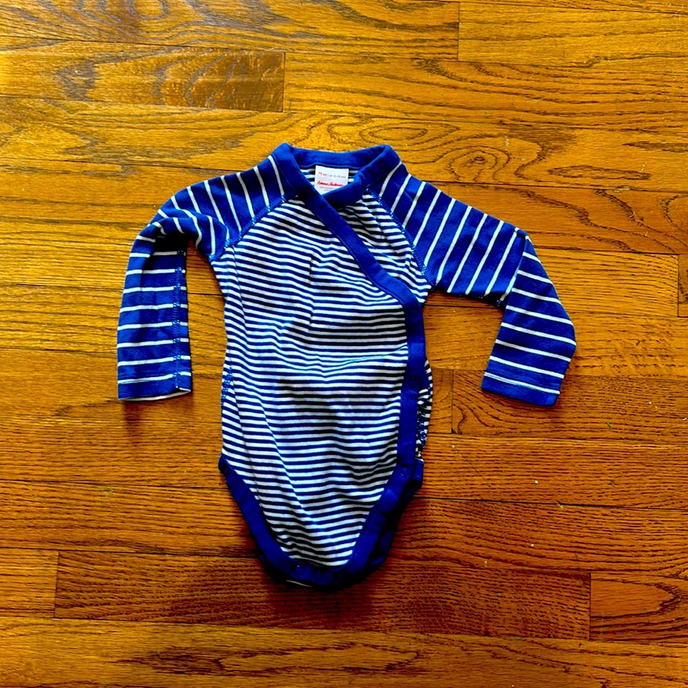 Hanna Andersson Striped Bodysuit (12-18m).